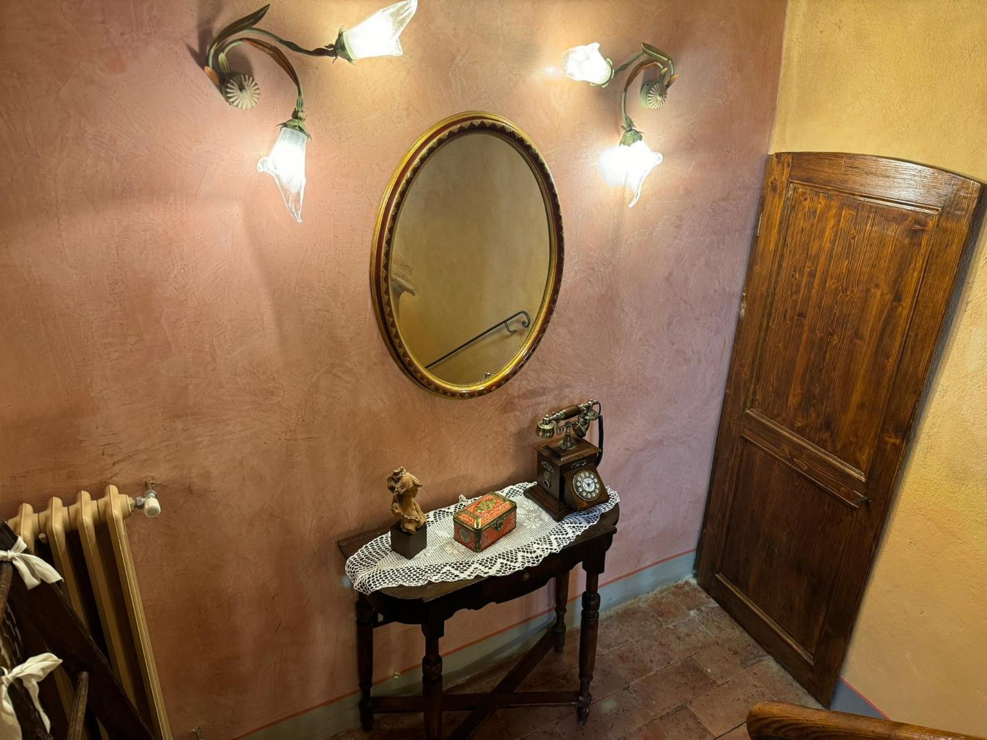 Appartement Casa Giulia, Il Gioiello Del Borgo à Certaldo Extérieur photo